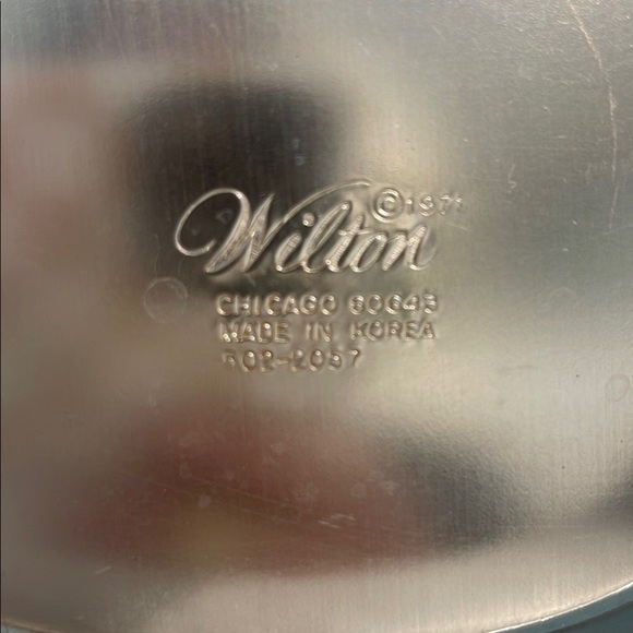 Wilton Silver Bells Bakeware Set 1971 - Picture 2 of 3